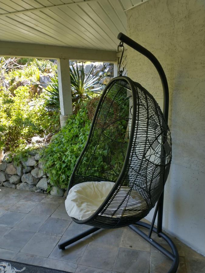 By The Bay Lavender Villa Чемейнус Экстерьер фото